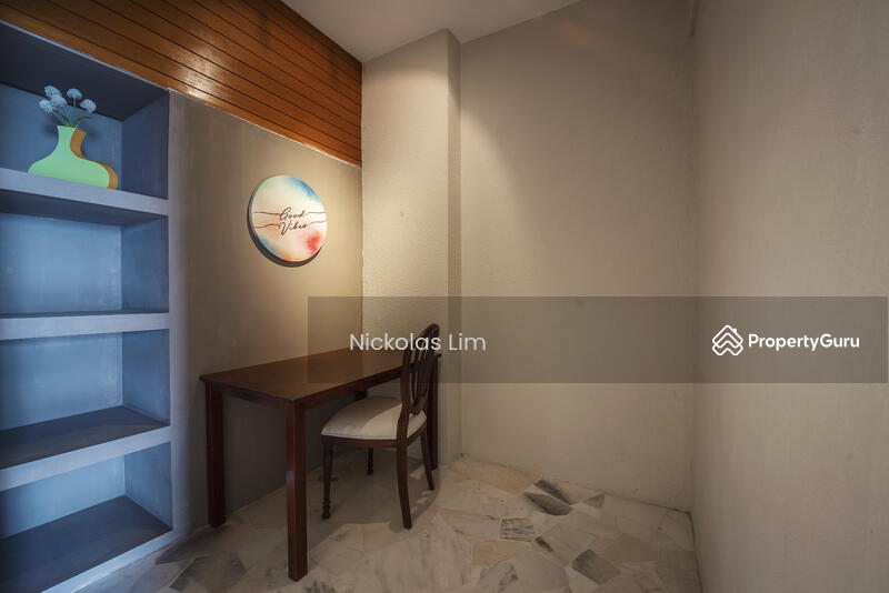 For Rent - Sea Range Tower