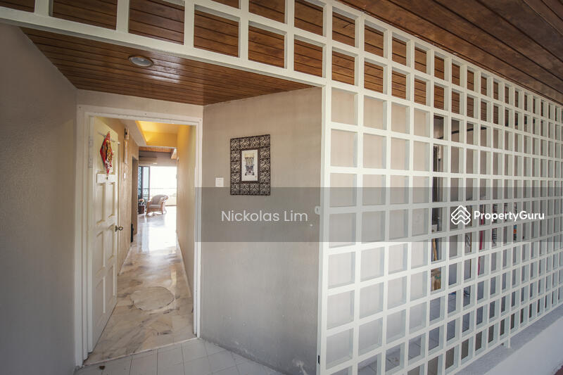 For Rent - Sea Range Tower