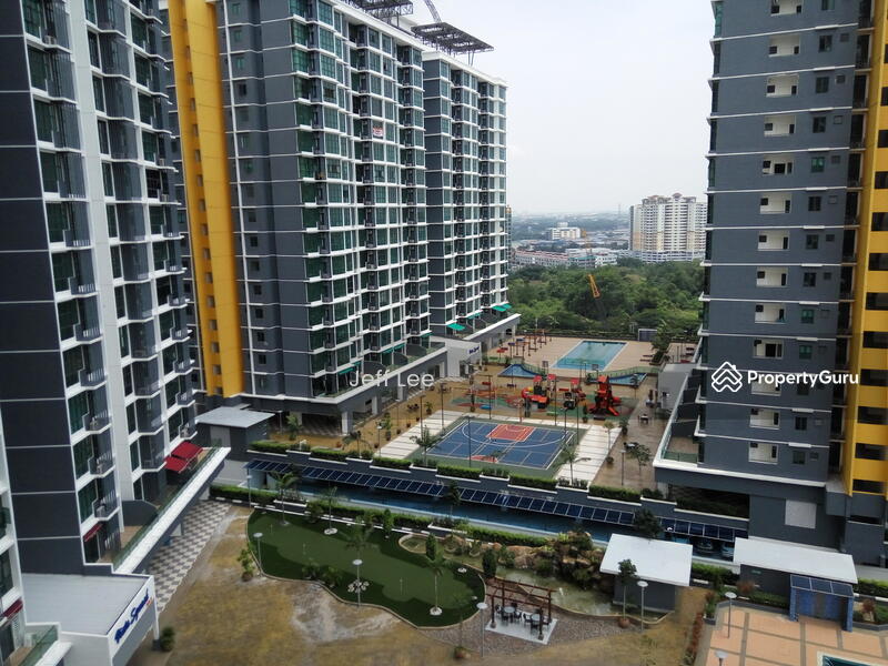 Vista Alam Serviced Apartment, Persiaran Damai Off Persiaran Dato