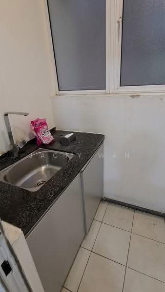Kediaman Servis untuk Disewa di Southbank Residence - Jacky Wan - Kitchen - PropertyGuru.com.my