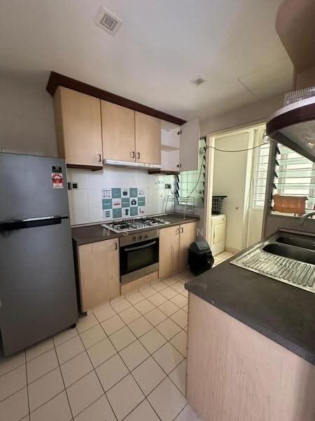 Kondominium untuk Disewa di Ocean Palms Condominium - NS Han - Kitchen - PropertyGuru.com.my