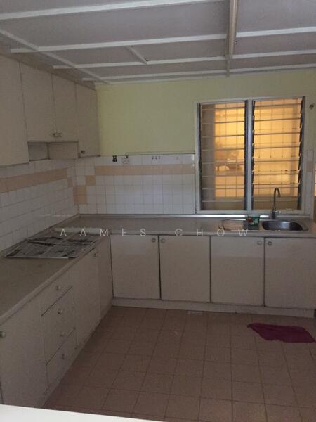 Untuk Disewa - Heritage