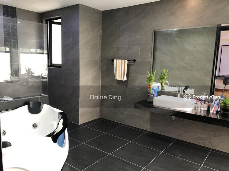 Bungalow for Sale in Serdang (Seri Kembangan) - Elaine Ding - PropertyGuru.com.my