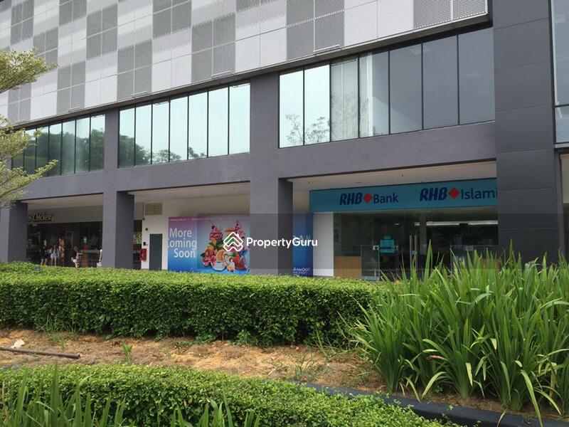 Paramount Utropolis Glenmarie, Shah Alam, University 