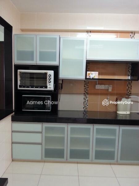 For Rent - Villa OUG