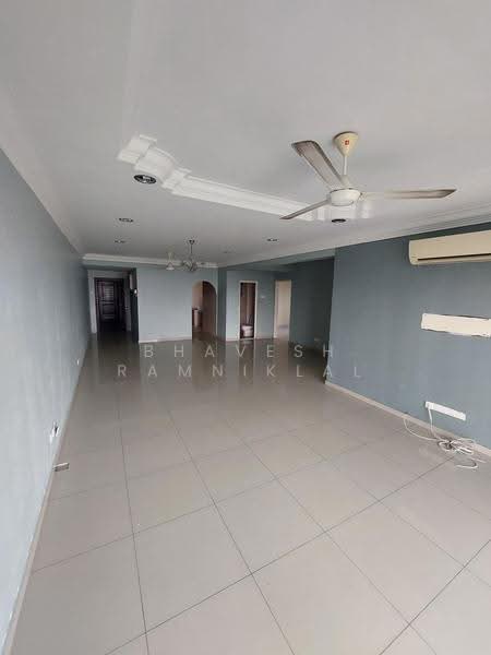 Kondominium untuk Dijual di Duta Ria - Bhavesh Ramniklal - Living Room - PropertyGuru.com.my