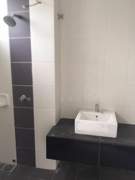 Rumah Teres 2 Tingkat untuk Dijual di Rawang (Selangor) - Winson Tam - PropertyGuru.com.my