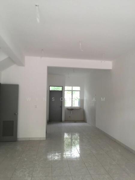 Rumah Teres 2 Tingkat untuk Dijual di Rawang (Selangor) - Winson Tam - PropertyGuru.com.my