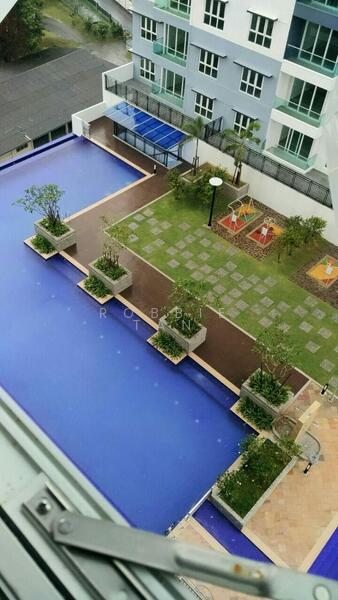 Untuk Dijual - Seasons Amara Larkin