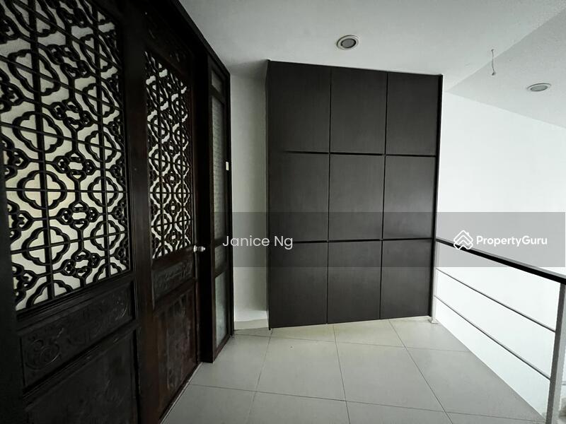 First floor unit 