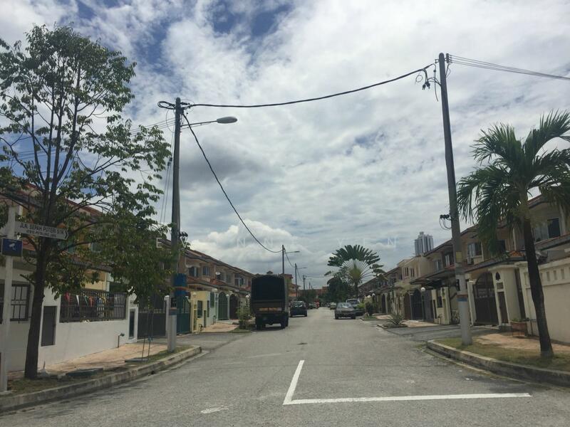 For Rent - Seri Utama, Seksyen 5, Kota Damansara