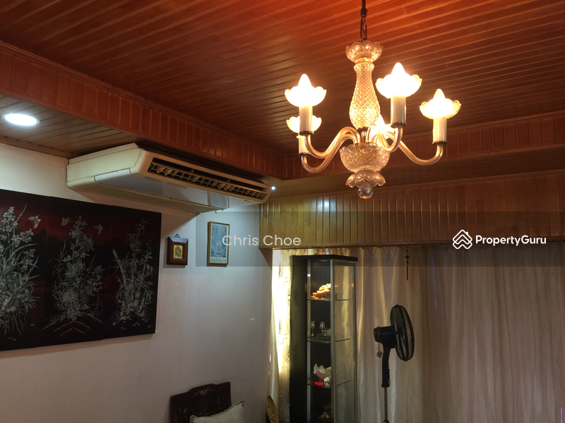 For Sale - End Lot Damansara Utama, Jalan ss21