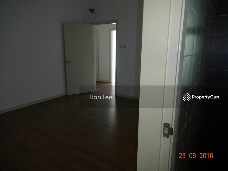 Townhouse for Sale in Shah Alam (Selangor) - Lian Lee - PropertyGuru.com.my