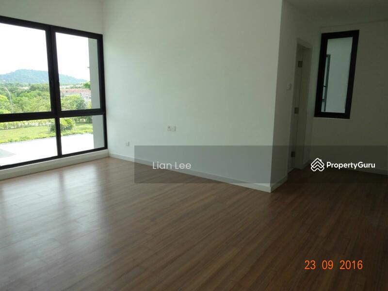 Townhouse for Sale in Shah Alam (Selangor) - Lian Lee - PropertyGuru.com.my