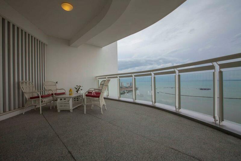 For Sale - Gurney Paragon