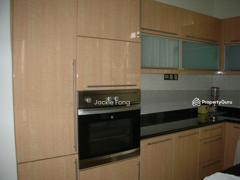 Built-in Kitchen cabinets with TEKA oven