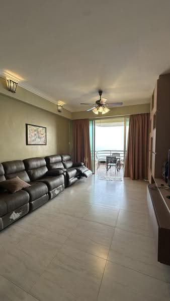 Kondominium untuk Disewa di Ocean Palms Condominium - NS Han - Living Room - PropertyGuru.com.my