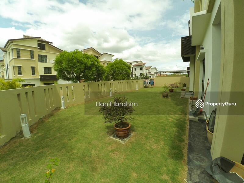 taman tropika 2 corner lot semi D, jalan tropika 2/5 taman tropika 