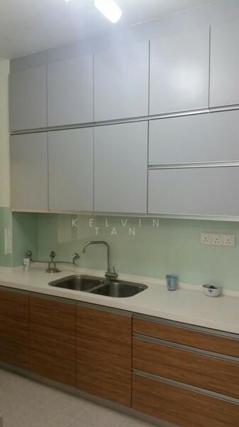 Untuk Disewa - Alpine Tower