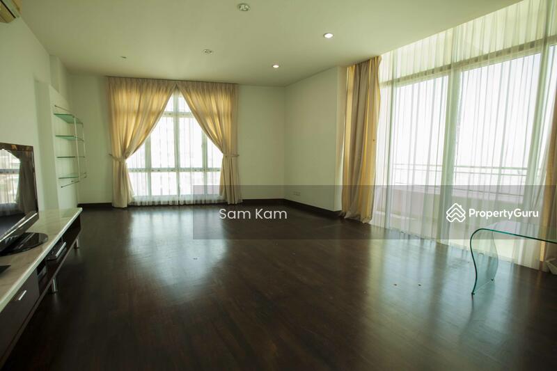 Untuk Dijual - Gurney Palace