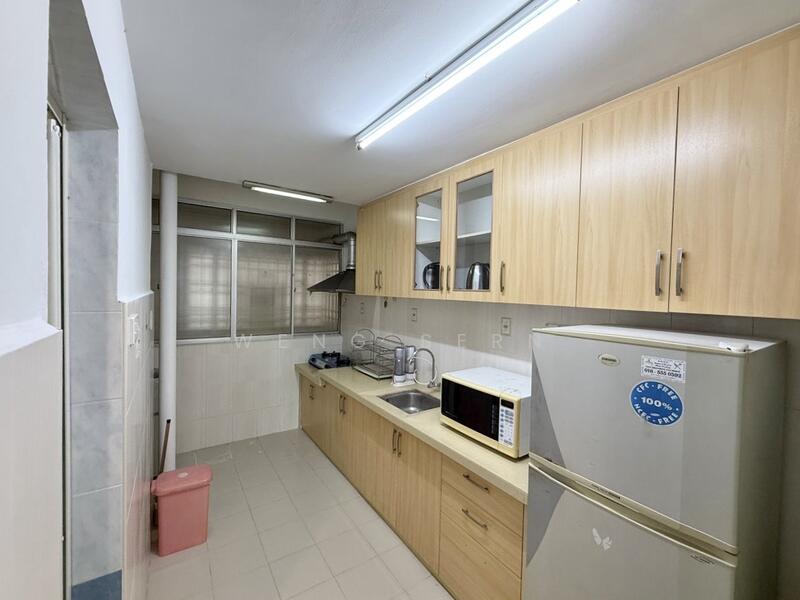 For Rent - University Place (Plaza Ivory)