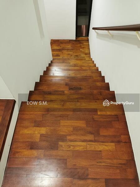 Untuk Disewa - Blu Constellation