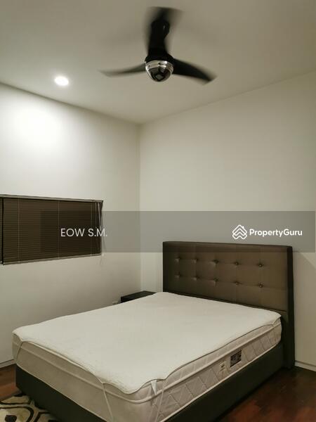 Untuk Disewa - Blu Constellation