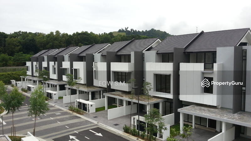 Untuk Disewa - Blu Constellation