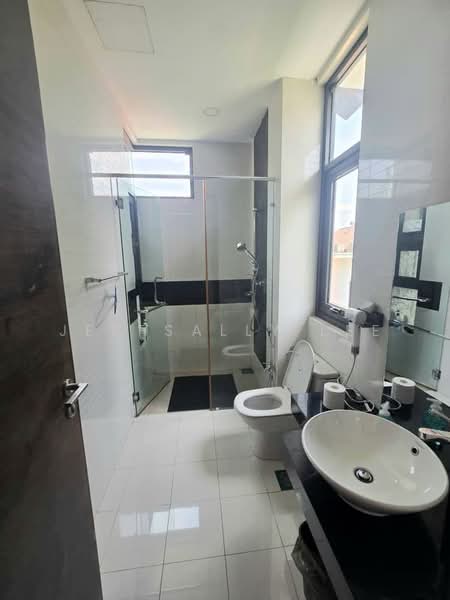 Bungalow for Sale in Bandar Sunway (Sunway) - JeffSally Lee - PropertyGuru.com.my