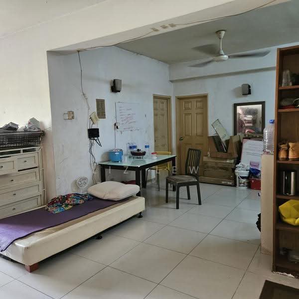 Kediaman Servis untuk Disewa di Pelangi Astana - Liz Lew - Interior - PropertyGuru.com.my