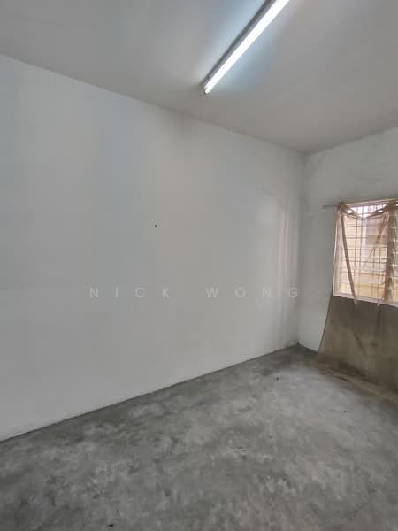 2-storey Terraced House for Rent in Bandar Putra Permai (Seri Kembangan) - Nick Wong - Interior - PropertyGuru.com.my