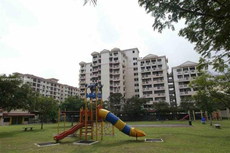 Untuk Dijual - Mutiara Serdang (Turf View)