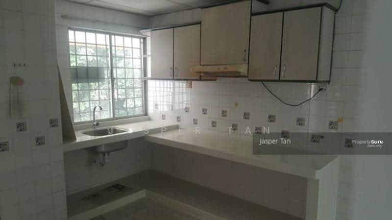 Apartment for Rent at Le Chateau 2 - Jasper Tan - Kitchen - PropertyGuru.com.my