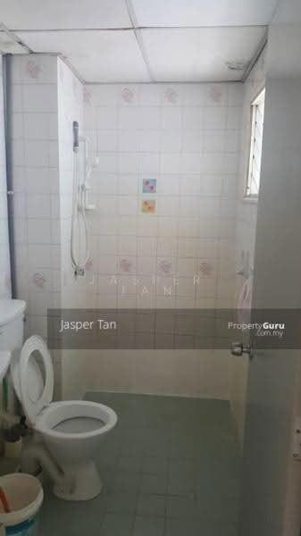 Apartment for Rent at Le Chateau 2 - Jasper Tan - Bathroom - PropertyGuru.com.my