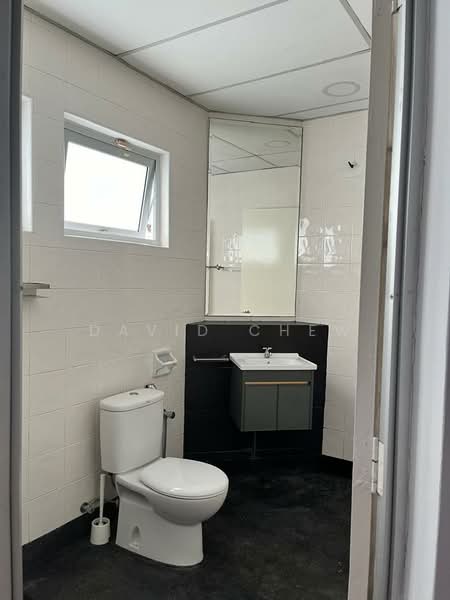 Semi-Detached House for Sale in Taman Melawati (Ulu Kelang) - David Chew - Bathroom - PropertyGuru.com.my