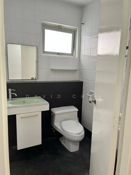 Semi-Detached House for Sale in Taman Melawati (Ulu Kelang) - David Chew - Bathroom - PropertyGuru.com.my
