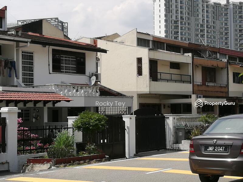 Taman TasekJohor Bahru, Jalan Lembah ,Taman Tasek, Johor Bahru, Johor