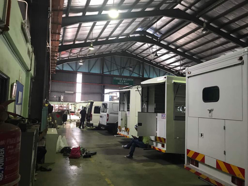 Untuk Dijual - Jalan Raya Tiga,Kawasan Perindustrian Seri Kembangan