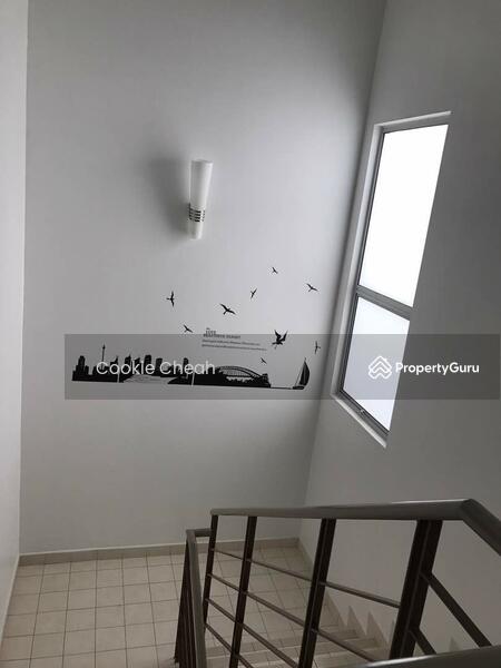 Untuk Disewa - Kota Kemuning Fully Furnish,with swimming pool