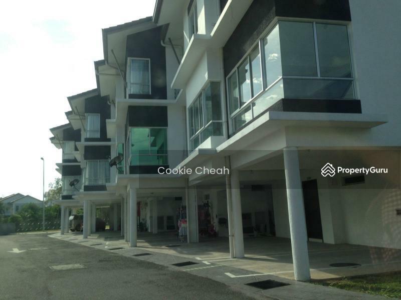 Untuk Disewa - Kota Kemuning Fully Furnish,with swimming pool