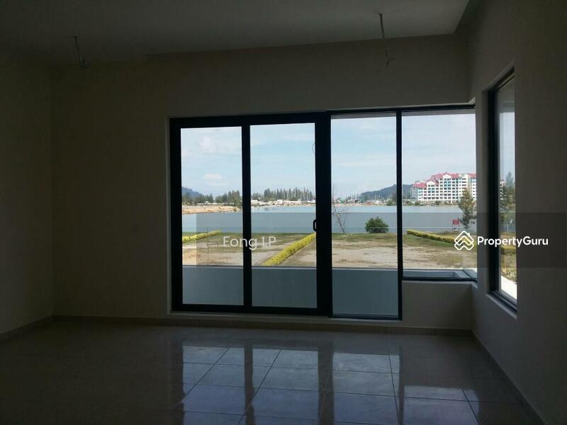 For Sale - 113 & 113A Jalan Utama, Marina Island, KM1 Teluk Muroh, 32200 Lumut, Perak