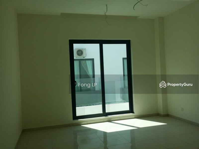 For Sale - 113 & 113A Jalan Utama, Marina Island, KM1 Teluk Muroh, 32200 Lumut, Perak