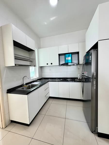 Service Residence for Rent at Pinnacle Tower - Raymond Kong - Kitchen - PropertyGuru.com.my