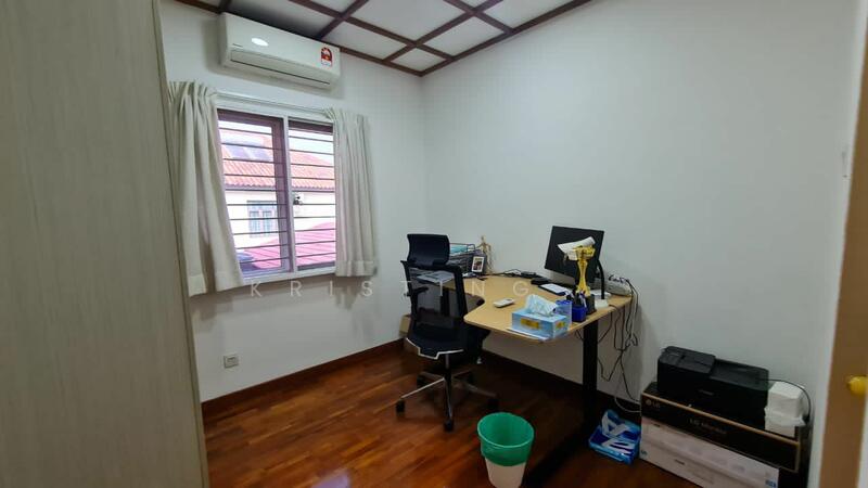 Bungalow House untuk Dijual di Ukay Heights (Ampang) - Kristing . - PropertyGuru.com.my