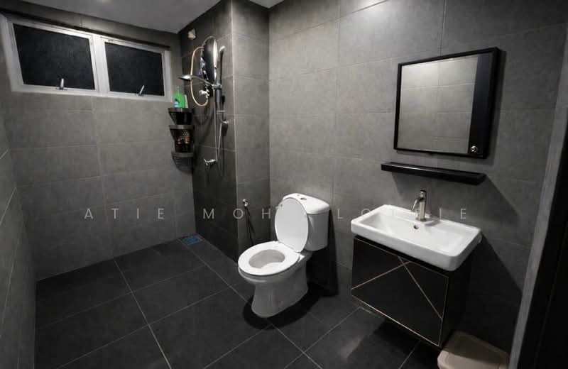 Service Residence for Sale at Maxim Citylights @ Sentul KL - Atie Mohd Lotfie - Bathroom - PropertyGuru.com.my