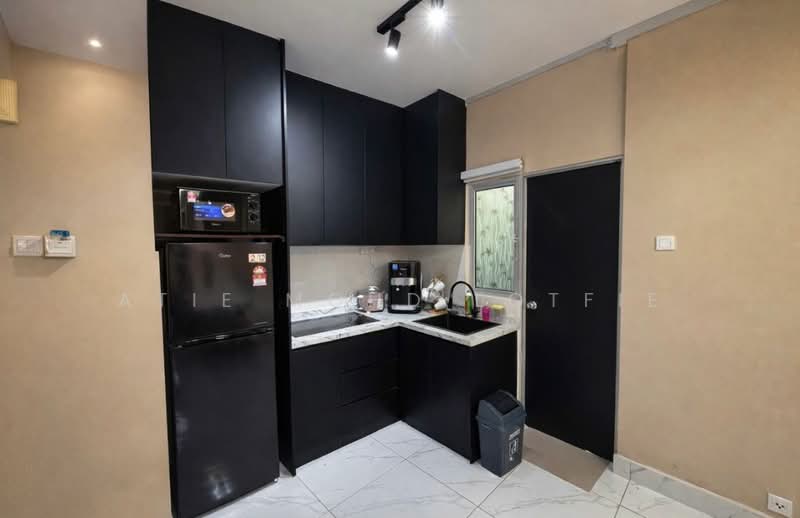 Service Residence for Sale at Maxim Citylights @ Sentul KL - Atie Mohd Lotfie - Kitchen - PropertyGuru.com.my