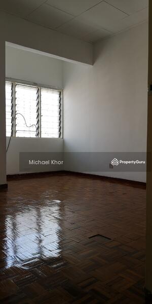 Taman Sri Bintang, Jalan Lang Perut Putih 7, Kepong, Kuala ...