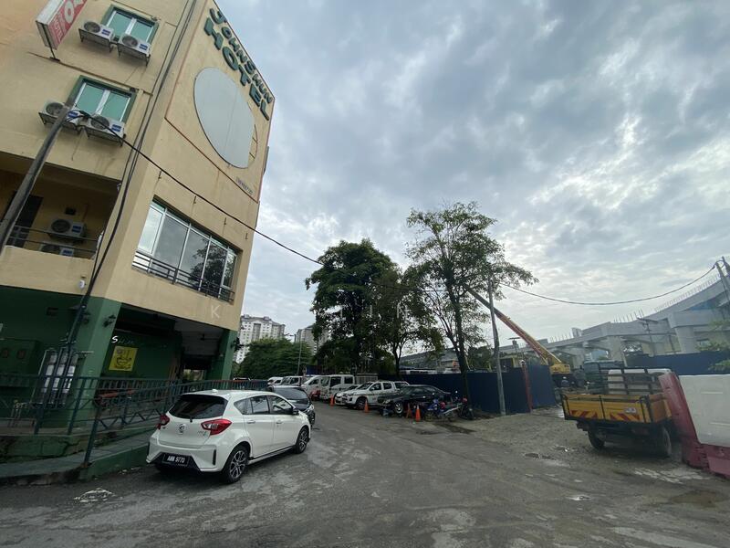 Untuk Dijual - Boutique Hotel Kayu Ara