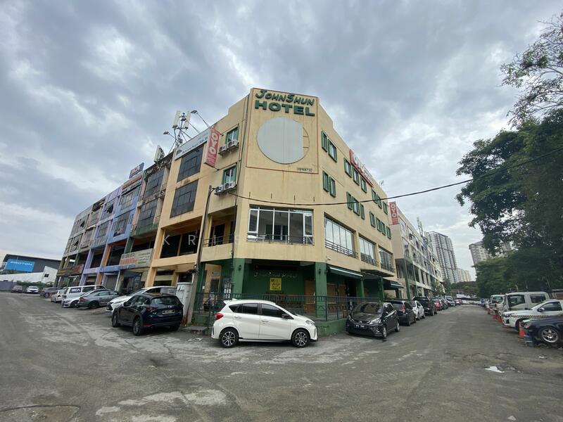 Untuk Dijual - Boutique Hotel Kayu Ara