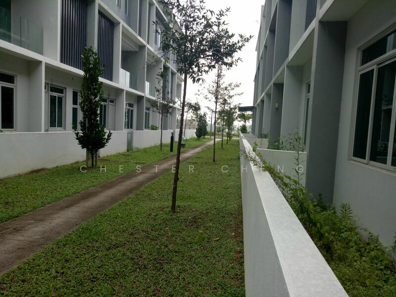 Rumah Teres 3 Tingkat untuk Dijual di Puchong (Selangor) - Chester Cheng - PropertyGuru.com.my
